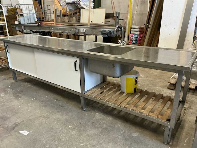 Rvs bakkerij werkbank - afbeelding 1 van  9