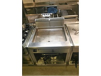 Rvs bakplaat op gas - afbeelding 4 van  5