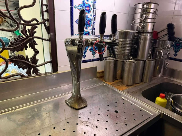 Rvs barmeubel met taps - afbeelding 4 van  4