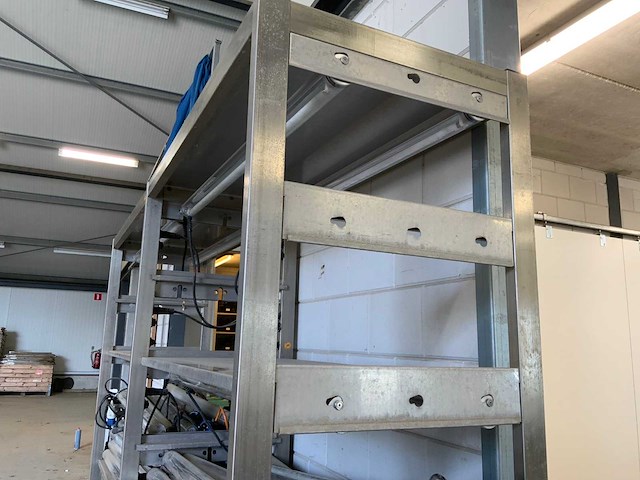 Rvs belichtingwagen inclusief 30 huco evg-hp belichtingsarmaturen (2x) - afbeelding 10 van  18