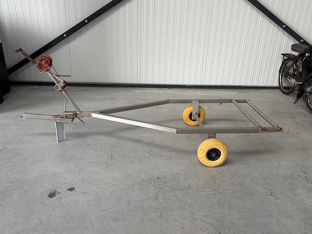 Rvs boot kanteltrailer - afbeelding 1 van  4