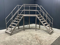 Rvs bordes 8-trede 160cm hoogte - afbeelding 1 van  1