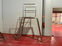 Rvs bordes - afbeelding 1 van  7