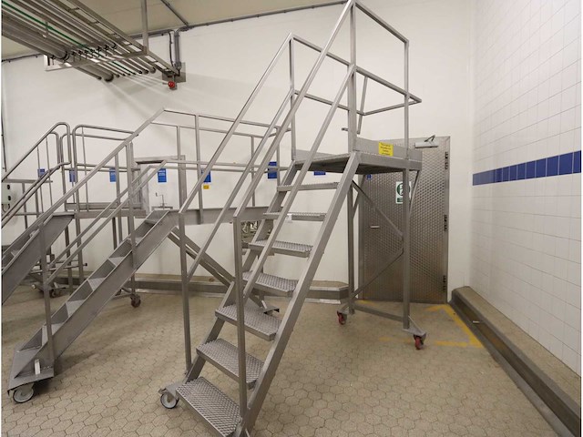 Rvs bordestrap - afbeelding 1 van  2