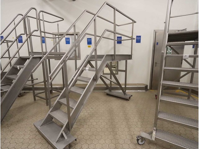 Rvs bordestrap - afbeelding 1 van  2