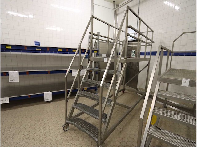 Rvs bordestrap - afbeelding 1 van  2