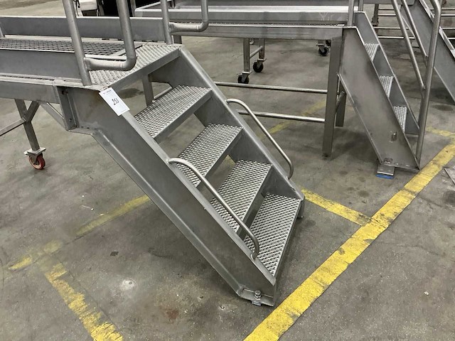 Rvs bordestrap - afbeelding 4 van  4