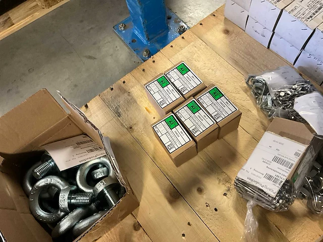 Rvs bouten en moeren - afbeelding 8 van  9
