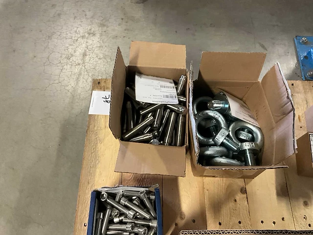 Rvs bouten en moeren - afbeelding 9 van  9