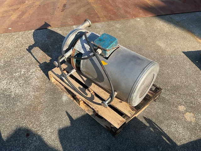 Rvs centrifugaalpomp - afbeelding 4 van  4
