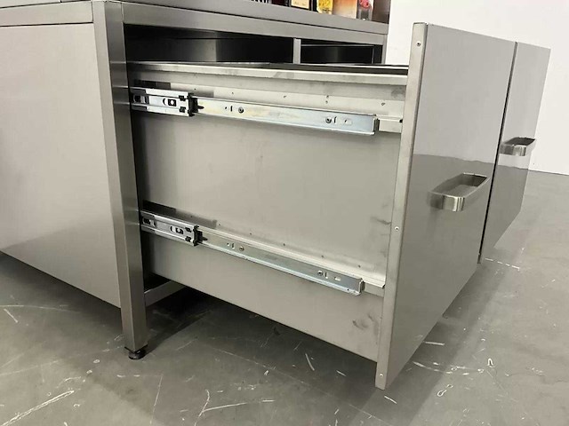 Rvs cocktailstation - afbeelding 13 van  16