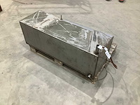 Rvs dieseltank 192 liter - afbeelding 1 van  2