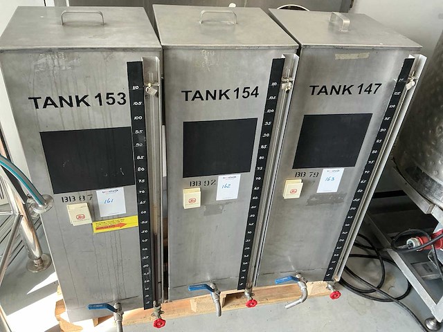 Rvs distillaat rijpingsvat 110 liter - afbeelding 1 van  4