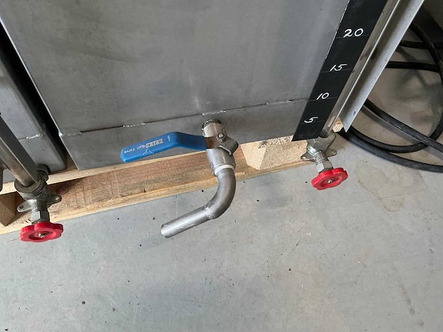 Rvs distillaat rijpingsvat 110 liter - afbeelding 3 van  3