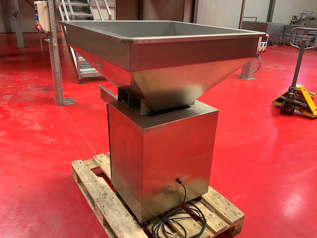 Rvs doseertrechter met trilmotor - afbeelding 6 van  7