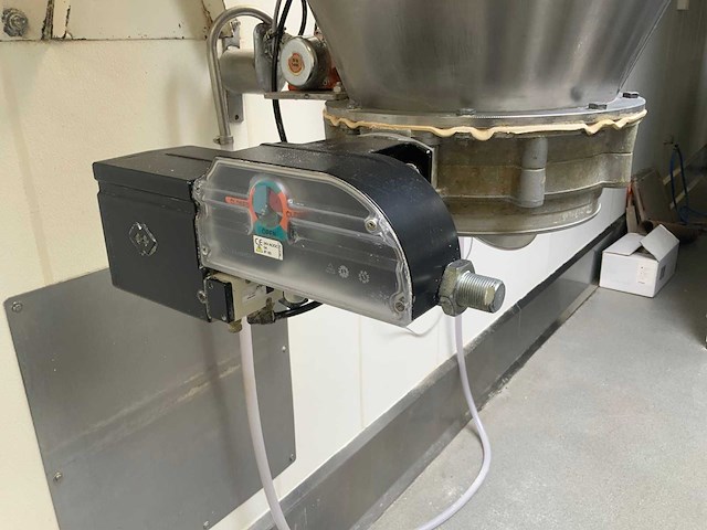 Rvs doseerweegbunker - afbeelding 4 van  7