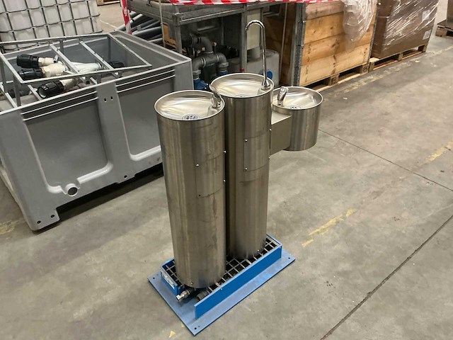 Rvs drinkwaterfontein / drinkwaterzuil (30x) - afbeelding 5 van  14