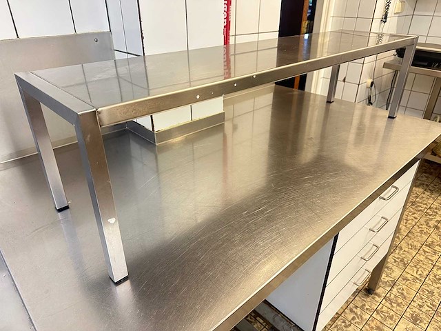 Rvs etagère 1 hoog - afbeelding 1 van  3