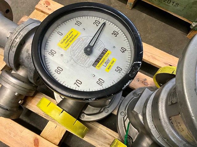 Rvs flowmeter (2x) en afsluiter - afbeelding 5 van  7