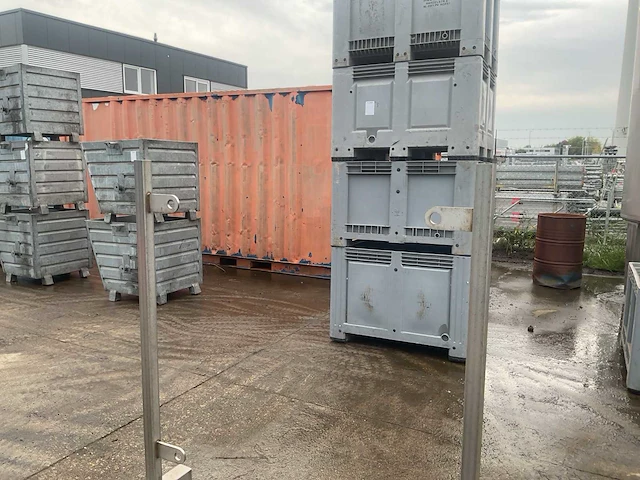 Rvs frame - afbeelding 3 van  4
