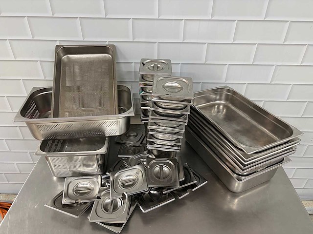Rvs gastronormbak met dekstel (30x) - afbeelding 3 van  5