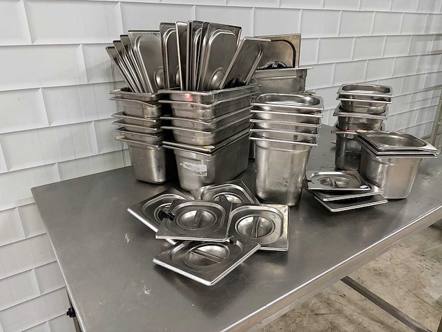 Rvs gastronormbak met dekstel (30x) - afbeelding 4 van  6
