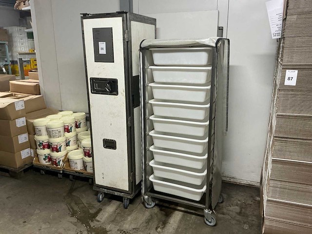 Rvs grondstoffentoren + trolley - afbeelding 1 van  5