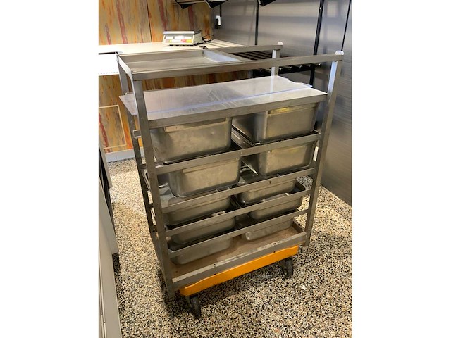 Rvs grondstoffenwagen - afbeelding 4 van  5