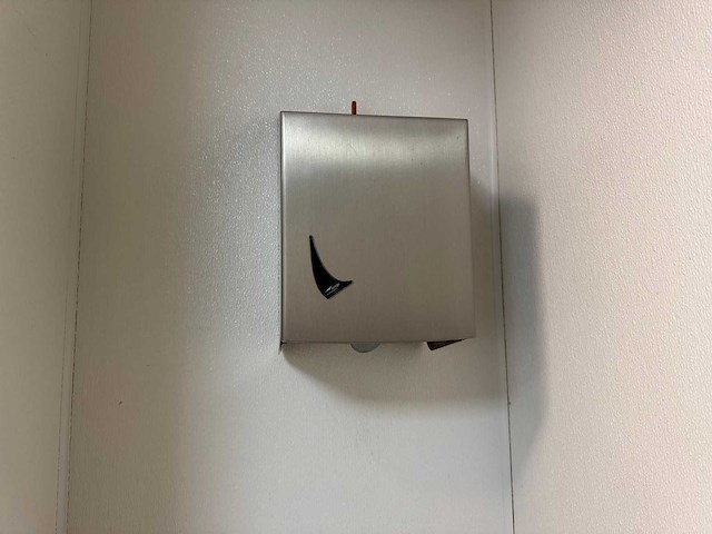 Rvs handenspoelbak met dispensers - afbeelding 4 van  4