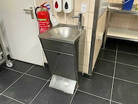 Rvs handenwas station - afbeelding 1 van  4