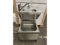 Rvs handwasbak met uitstortbak en sensorkraan - afbeelding 1 van  5