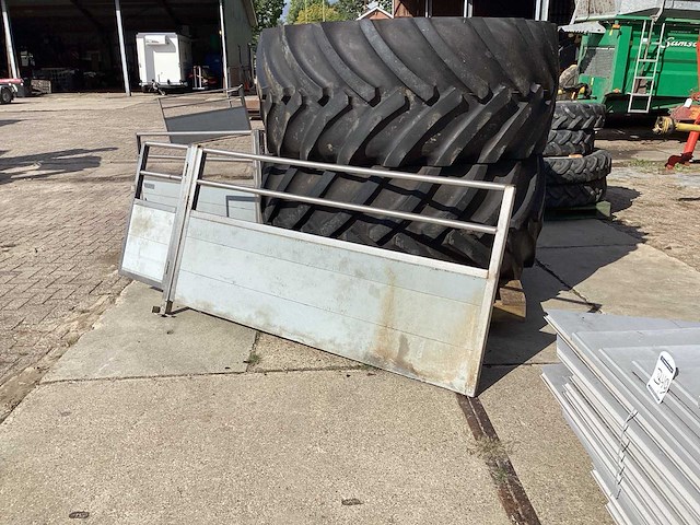 Rvs hek stalinrichting (24x) - afbeelding 2 van  6