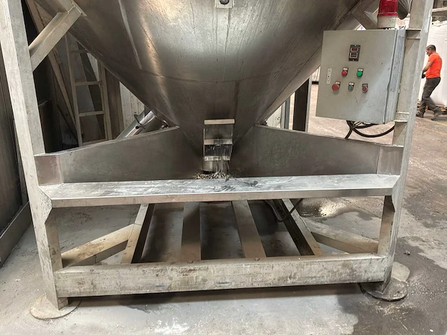 Rvs homogeniseer silo 45 m3 - afbeelding 7 van  12