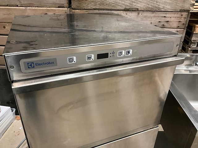 Rvs horeca diversen vaatwasser / spoelbak / werkblad / frietsnijder / magnetron - afbeelding 13 van  18