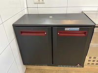 Rvs horeca keukenopstelling met koel-/werkbanken - afbeelding 17 van  20