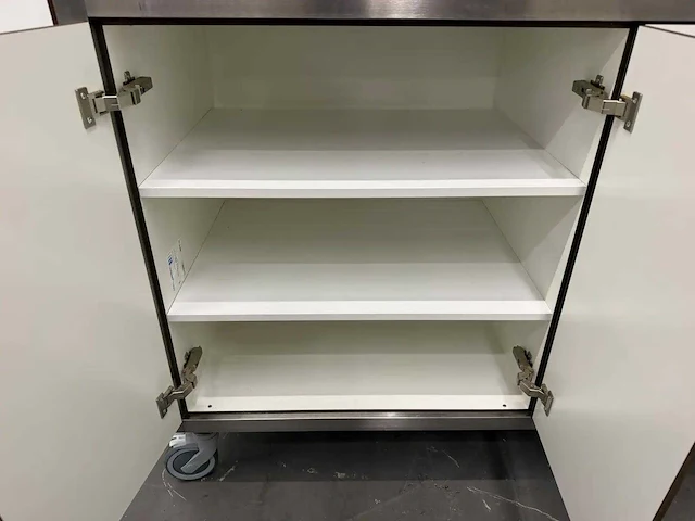 Rvs / hpl mobiele stellingkast - afbeelding 9 van  10