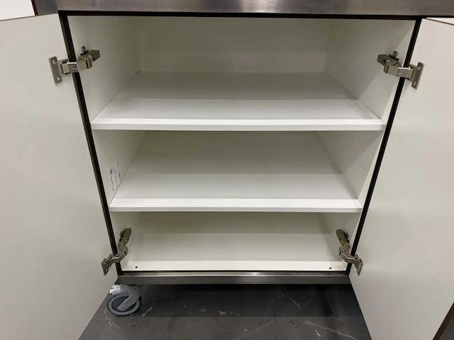 Rvs / hpl mobiele stellingkast - afbeelding 7 van  10