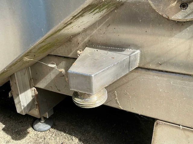 Rvs industriële pottenkoeler / doorloopkoeler – watergekoeld – 2400 × 1230 × 2030 mm - afbeelding 4 van  17