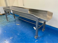 Rvs industriële visverwerkings- en sorteertafel - afbeelding 1 van  4
