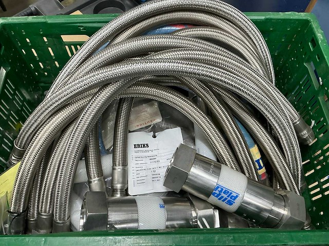 Rvs installatiemateriaal - afbeelding 1 van  8