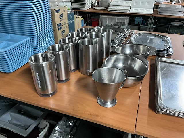 Rvs keukenbenodigdheden (13x) - afbeelding 1 van  6