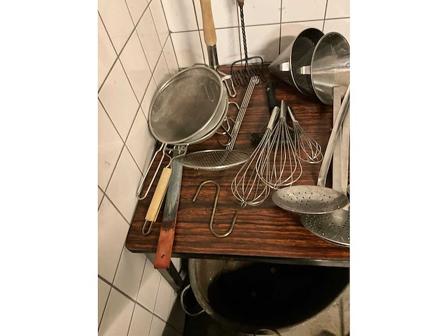 Rvs keukenbenodigdheden - afbeelding 2 van  5