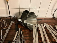 Rvs keukenbenodigdheden - afbeelding 3 van  5