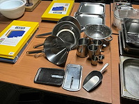 Rvs keukenbenodigdheden - afbeelding 2 van  6