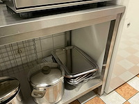 Rvs keukenmeubel - afbeelding 3 van  3