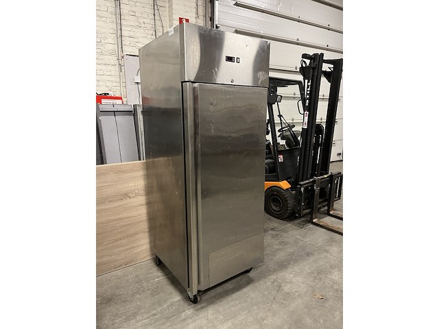 Rvs koelkast 73x83x200 cm ggm gastro, ks700 - afbeelding 1 van  5