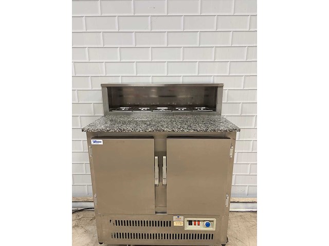Rvs koelwerkbank met ingebouwde saladette - afbeelding 2 van  6