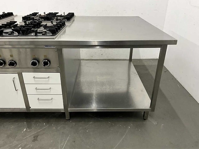 Rvs kookeiland - afbeelding 10 van  12