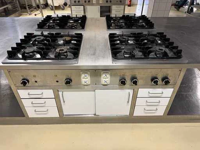 Rvs kookeiland - afbeelding 5 van  11