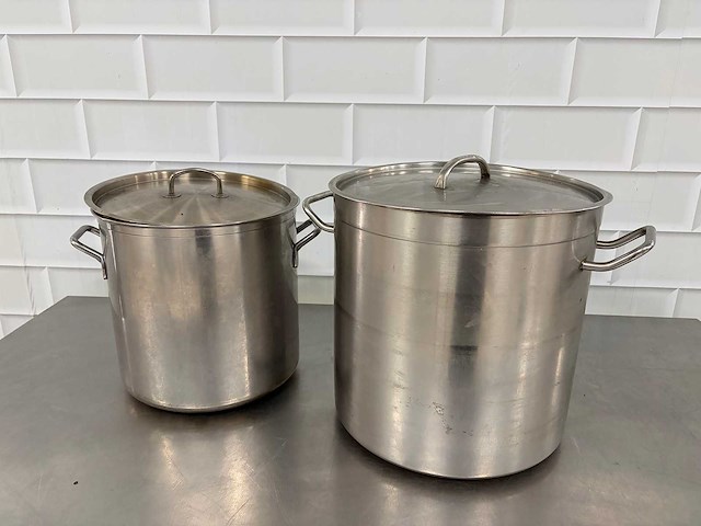 Rvs kookpan met deksel (2x) - afbeelding 1 van  3